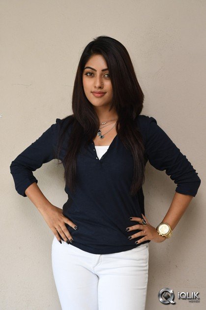 Anu-Emmanuel-Interview-About-Majnu-Movie